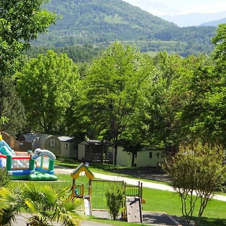 Camping - Piscine - Ccbaieb Montjoie-en-Couserans 外观 照片
