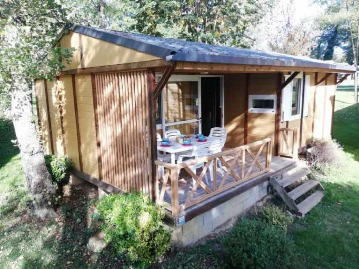 Camping - Piscine - Ccbaieb Montjoie-en-Couserans 外观 照片